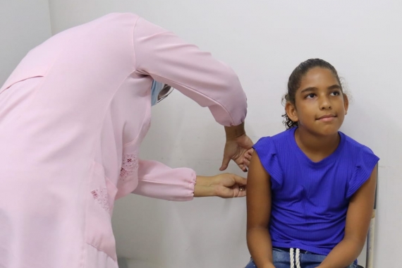 Dez novas unidades de saúde passam a ofertar vacinação contra a dengue em Natal 