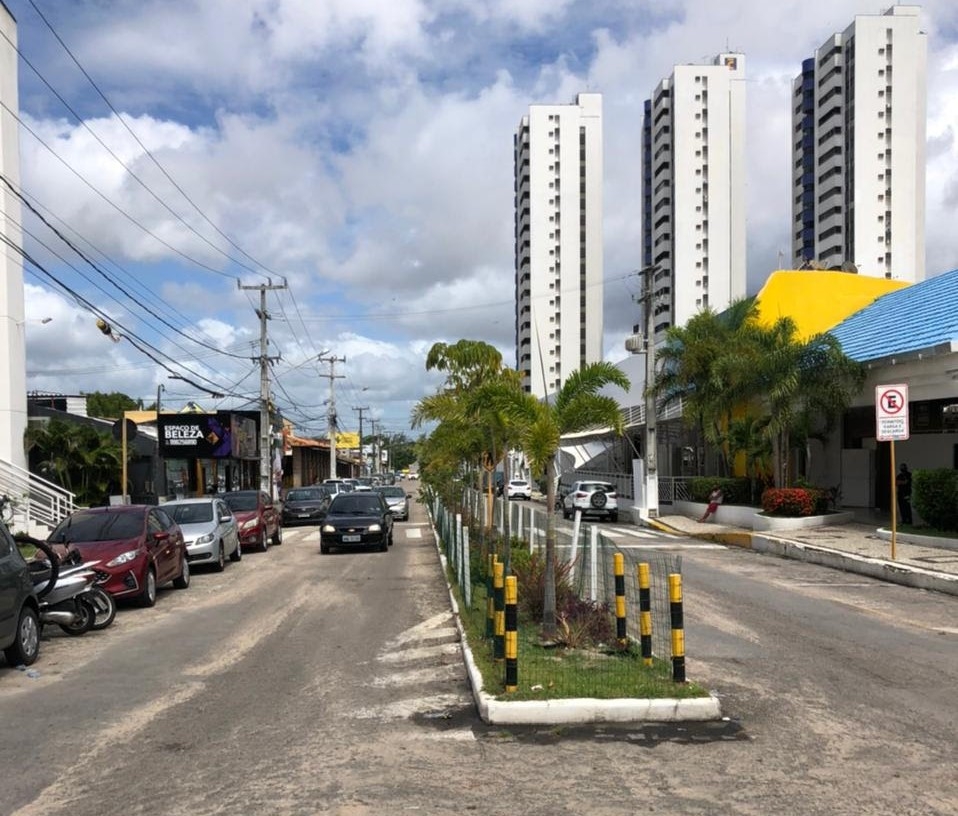 Cruzamento das avenidas Praia de Ponta Negra e Praia de Genipabu será interditado para obras