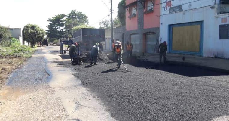 Operação tapa buracos atende a Dix-Sept Rosado e Felipe Camarão 
