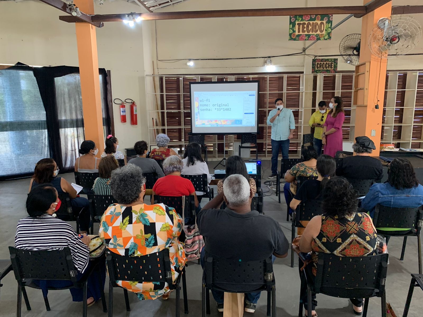 Artesãos de Natal passam por 2ª edição de oficina de capacitação sobre mídias sociais