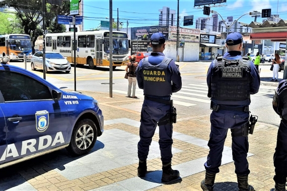 Maior circulação de pessoas no Alecrim e Cidade Alta faz Guarda Municipal reforçar rondas 