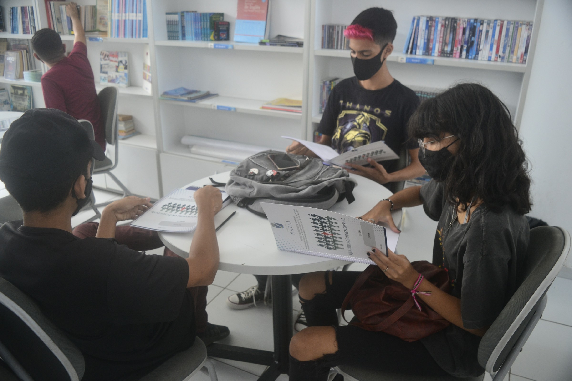 Biblioteca do Conhecimento oferece curso de Inglês para estudantes da Rede de Natal