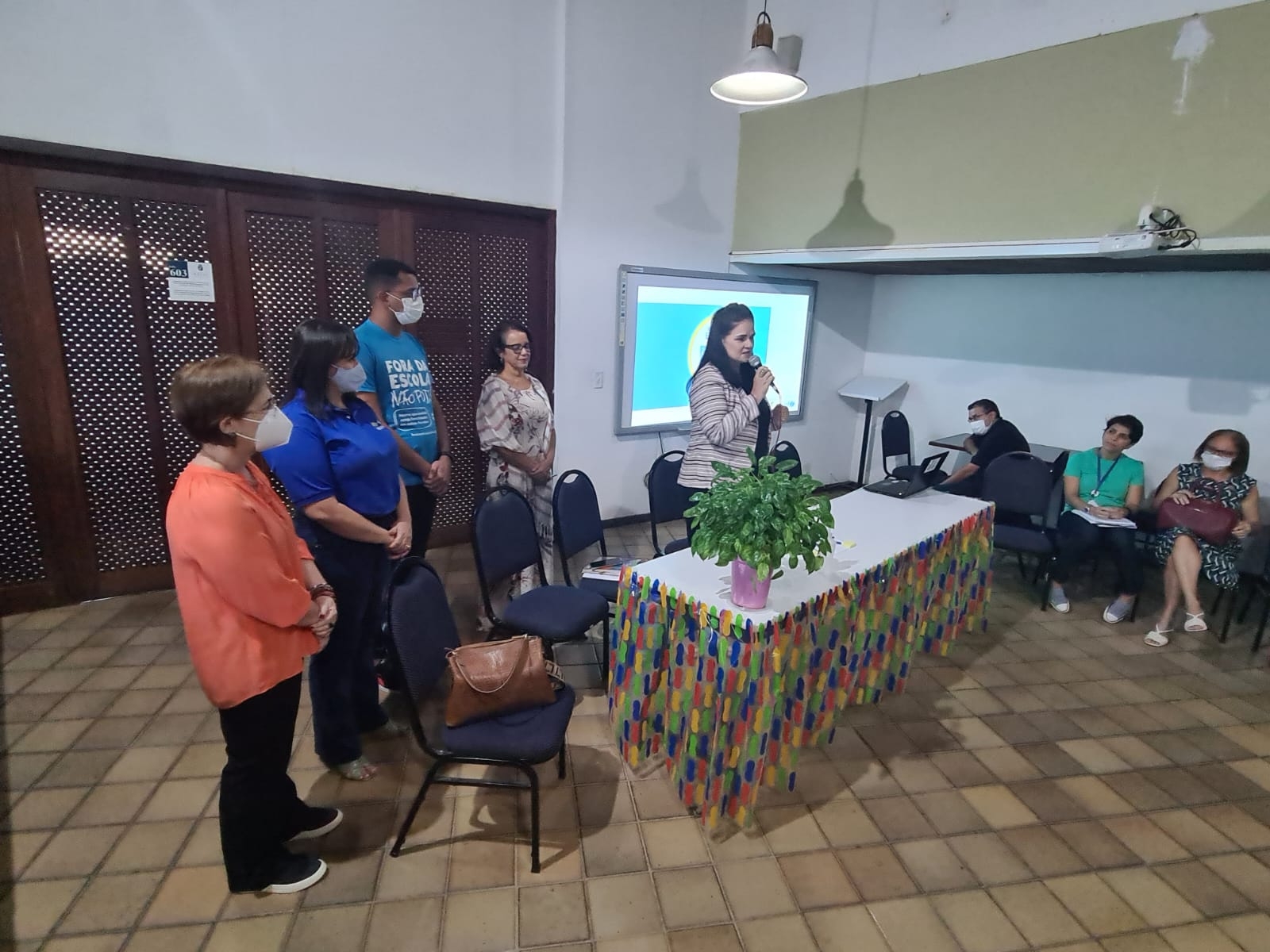 Secretaria Municipal de Educação recebe representantes do Unicef