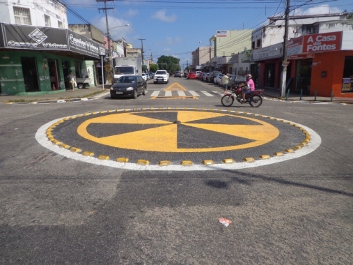 STTU investe na implantação e manutenção de rotatórias na cidade 
