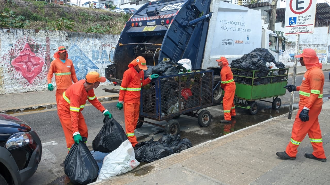 Coleta domiciliar de lixo terá alterações neste fim de semana 