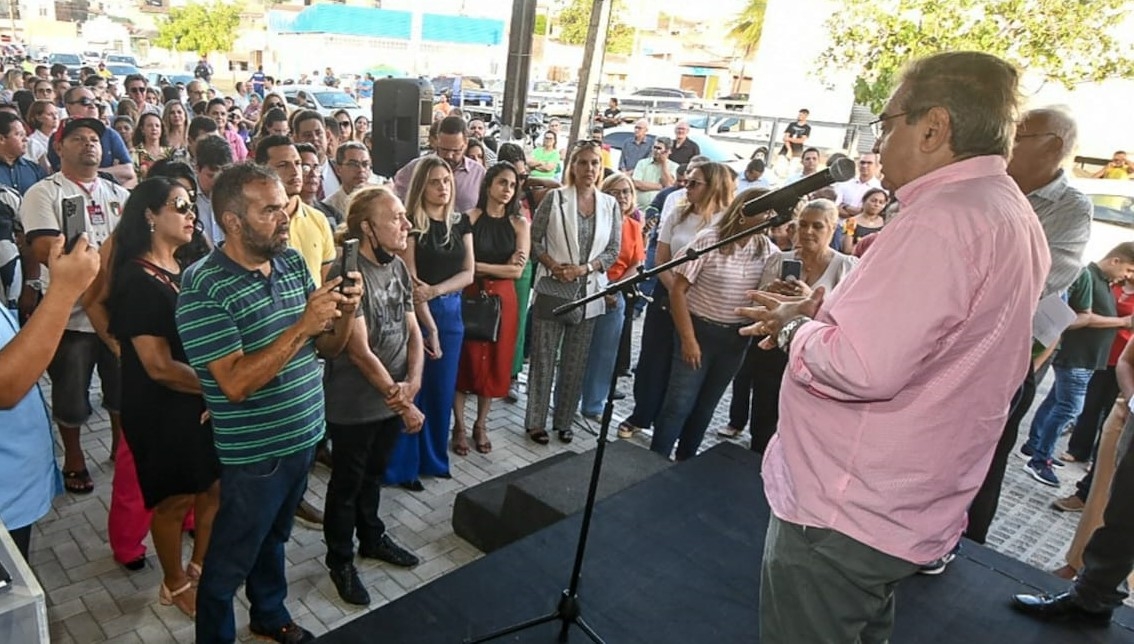 Inaugurado Eixo 1 do Centro Comercial do Maruim nas Rocas