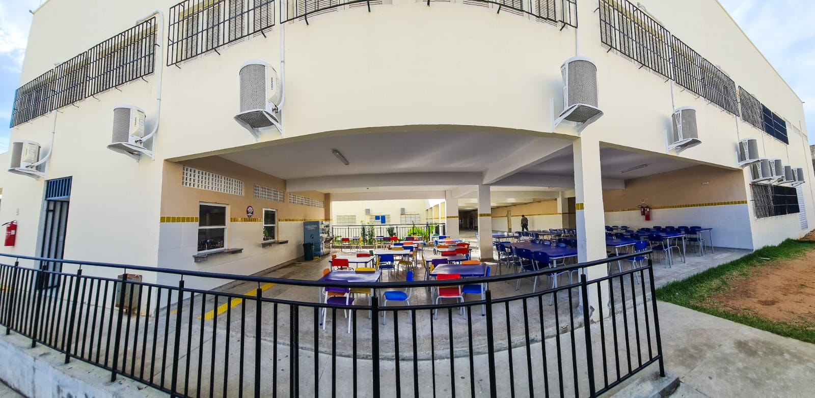 Prefeito inaugura nova sede da Escola Municipal Profª. Zeneide Igino de Moura em Cidade Nova