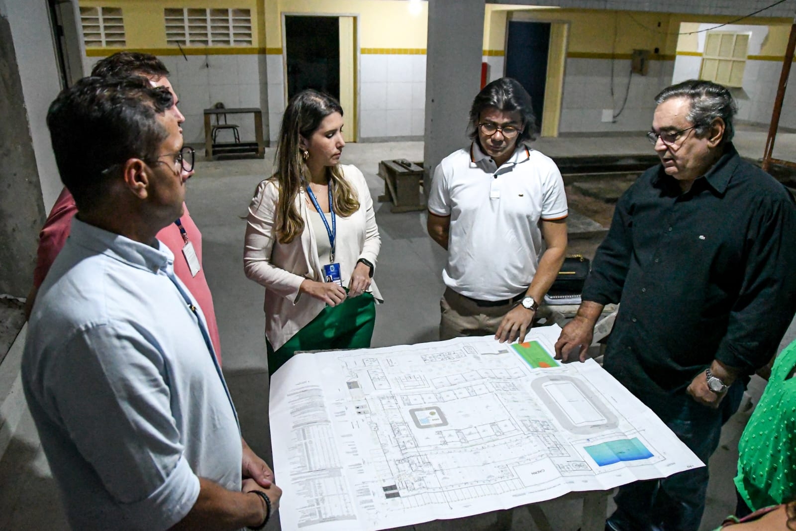 Prefeito visita obras de reforma da Escola Municipal de Tempo Integral Padre Tiago Theisen