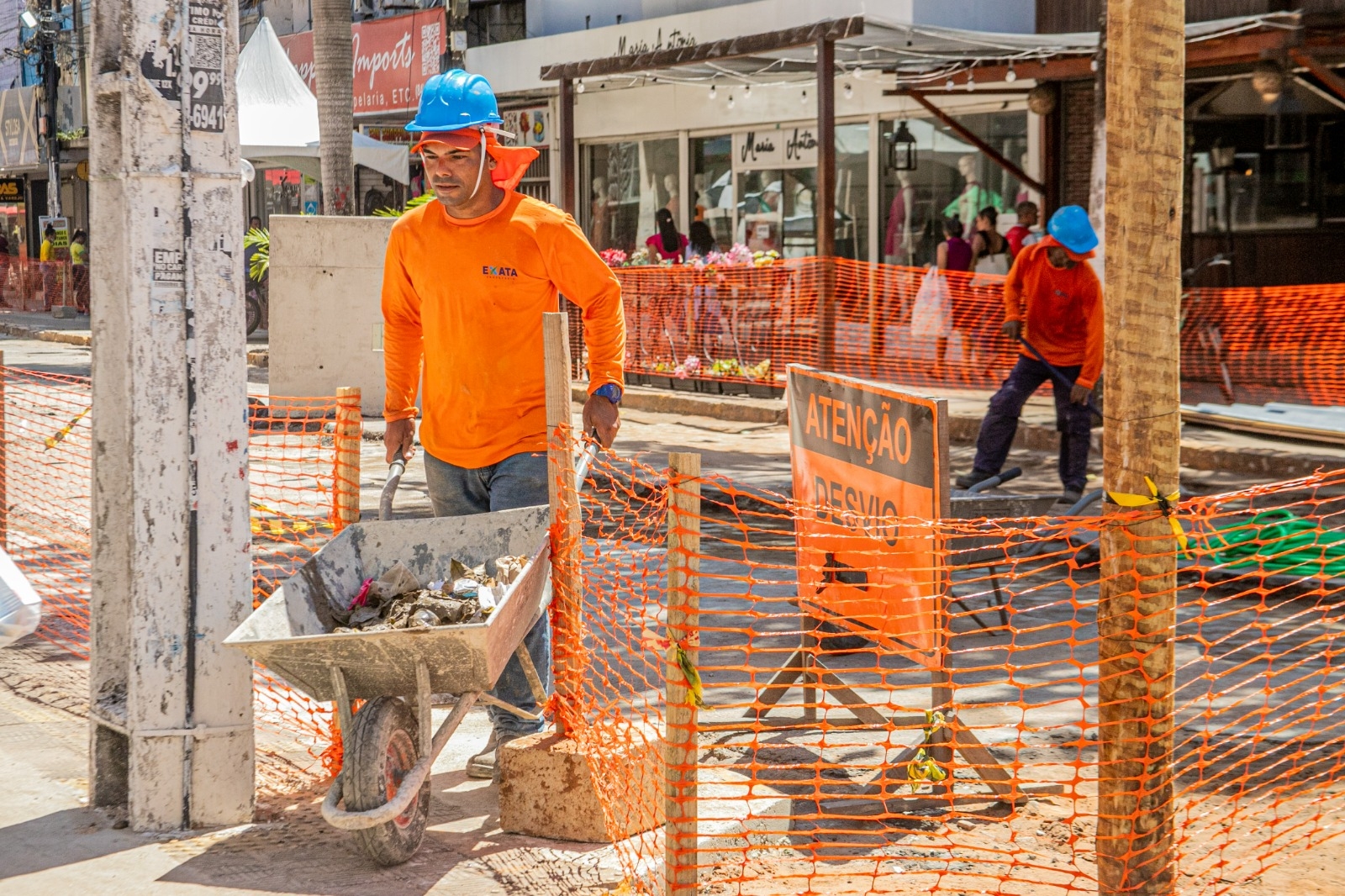 Obras avançam na rua João Pessoa 