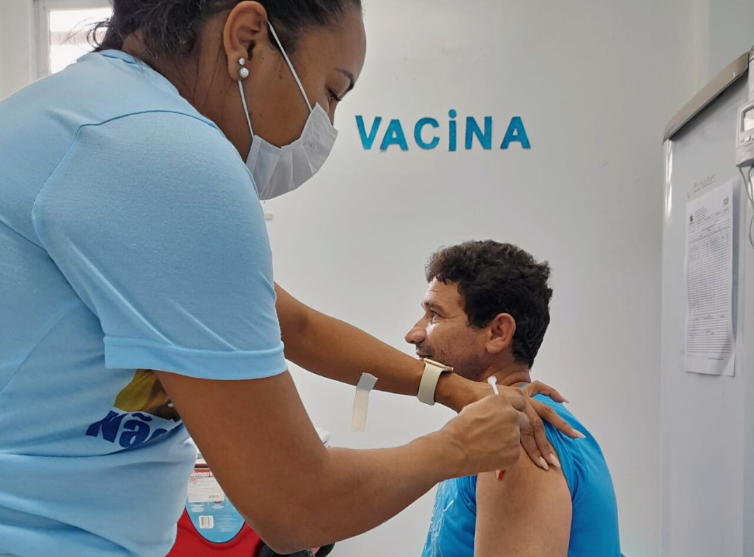Abertura do ponto de vacinação da Feirinha da Árvore de Mirassol é adiada