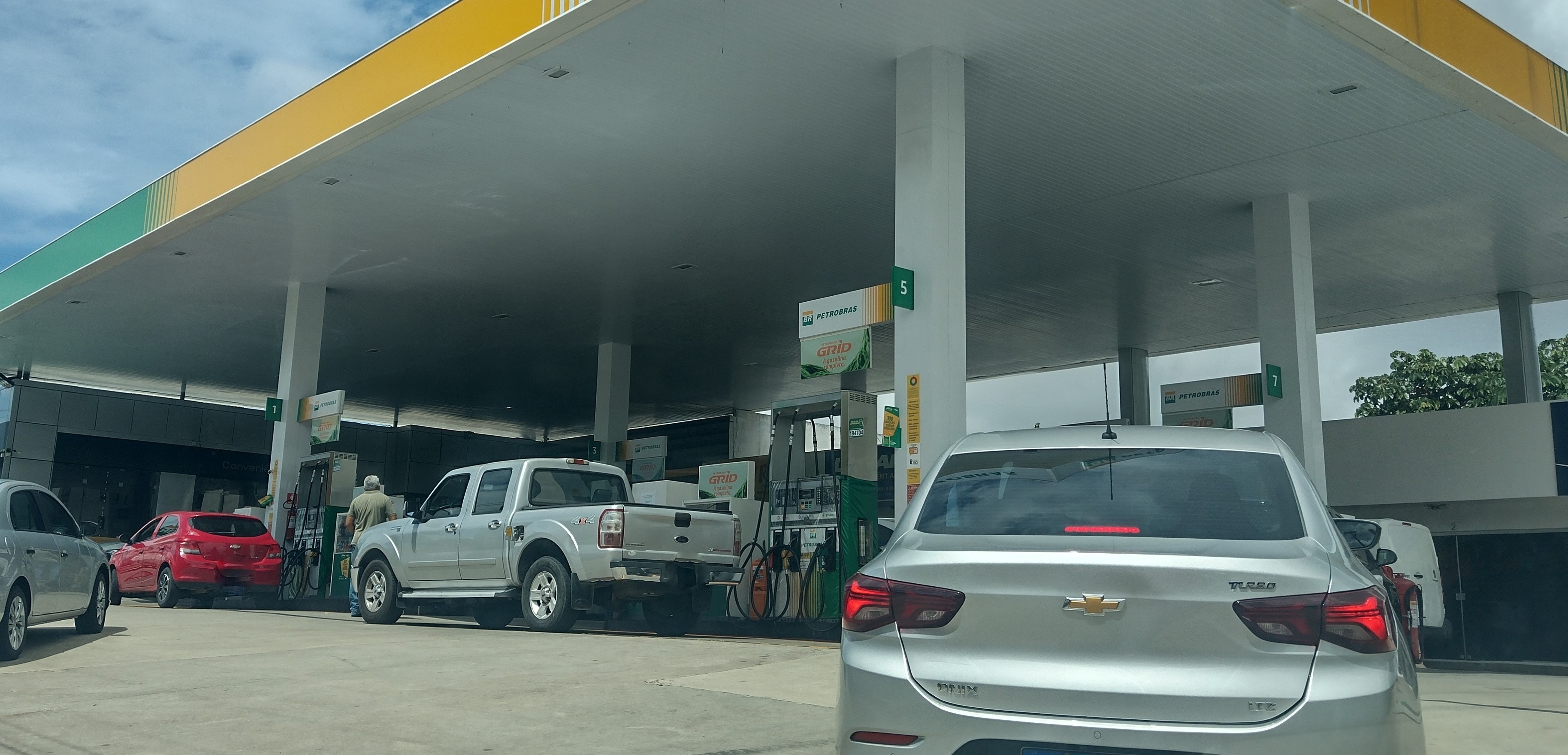 Pesquisa de preço do Procon Natal identifica aumento no preço dos combustíveis na capital potiguar