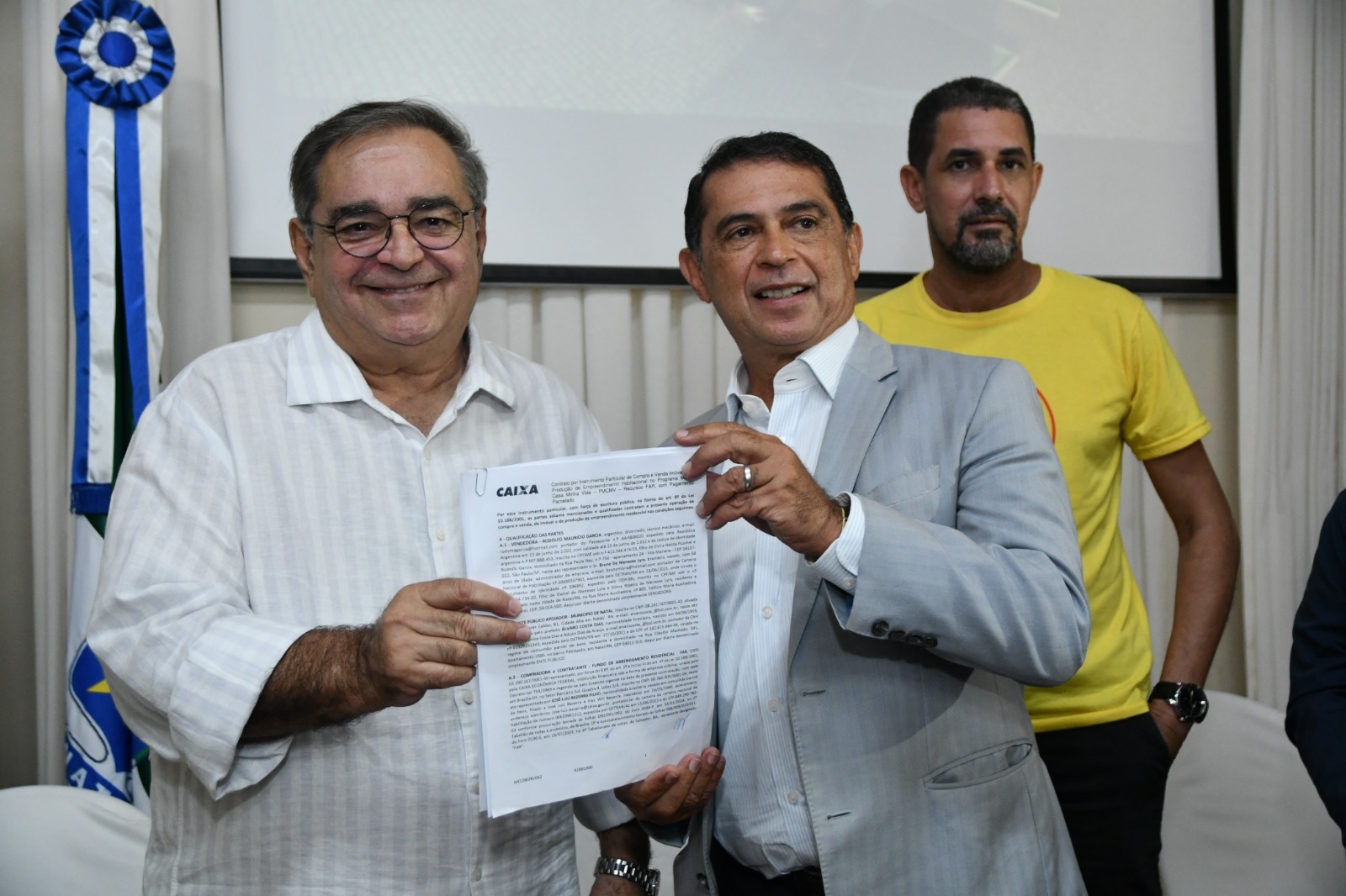 Prefeito Álvaro Dias assina contrato para a construção de novas unidades habitacionais em Natal