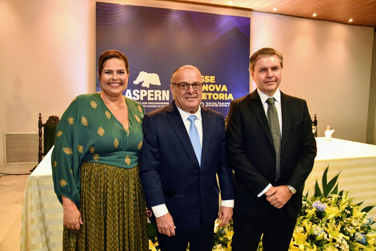 Paulinho Freire prestigia posse da nova diretoria da ASPERN