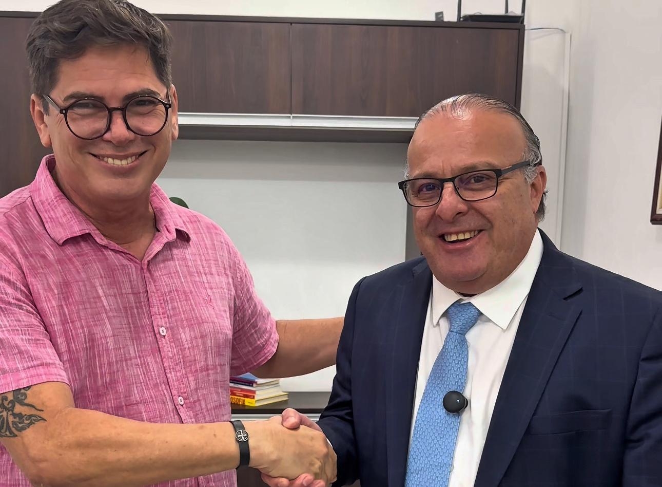 Paulinho Freire anuncia proposta de reajuste salarial de 12,88% para servidores municipais