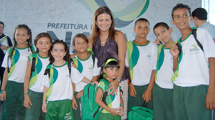 Prefeitura entregar&aacute; fardamento e material escolar completo