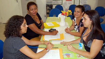 Escola Em&iacute;lia Ramos recebe visita de consultora da Nestl&ecirc;