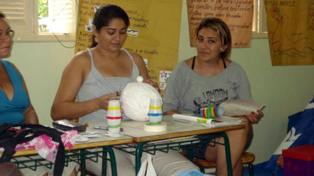 Equipe do CMEI Ant&ocirc;nio Gurgel passa por forma&ccedil;&atilde;o
