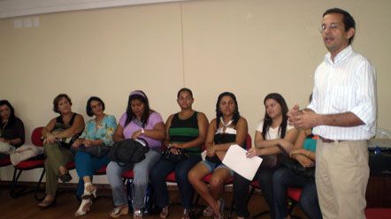SMS discute implementa&ccedil;&atilde;o da pol&iacute;tica de humaniza&ccedil;&atilde;o