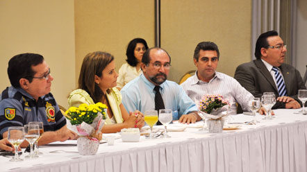 Prefeitura pede empenho da C&acirc;mara na aprova&ccedil;&atilde;o de projetos